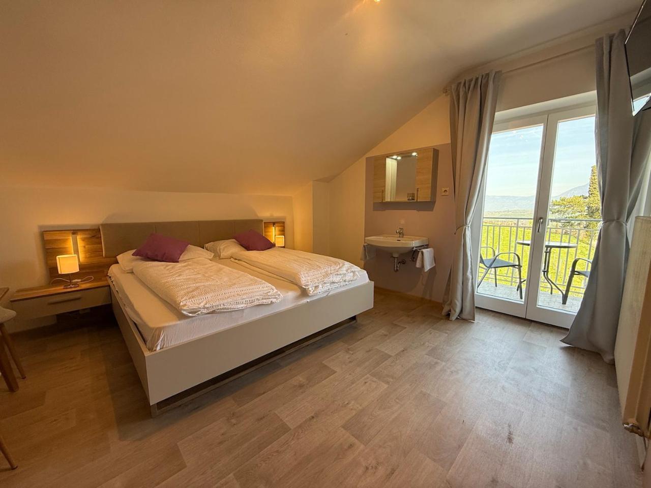 Haus Jablonsky Bed & Breakfast Caldaro Eksteriør bilde